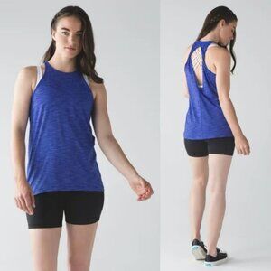 Lululemon Trapeze Twist Open Back Light Luon Tank Top‎ Heathered Harbor Blue 2